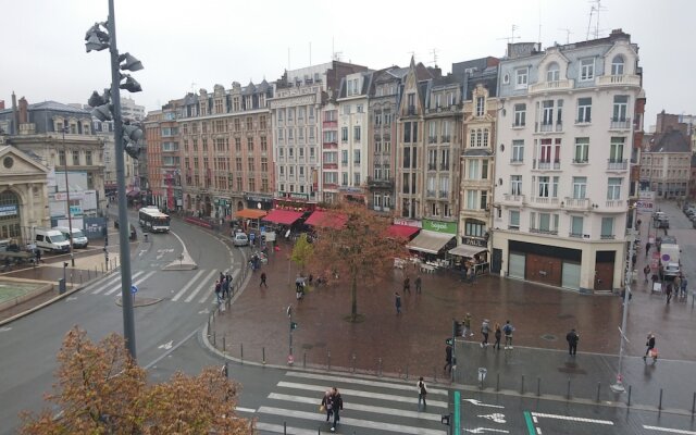 Studio Hypercentre proche gares et métro