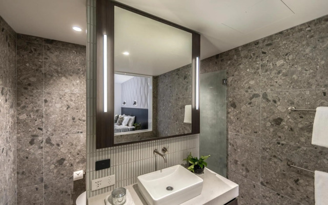 Majestic M Suites
