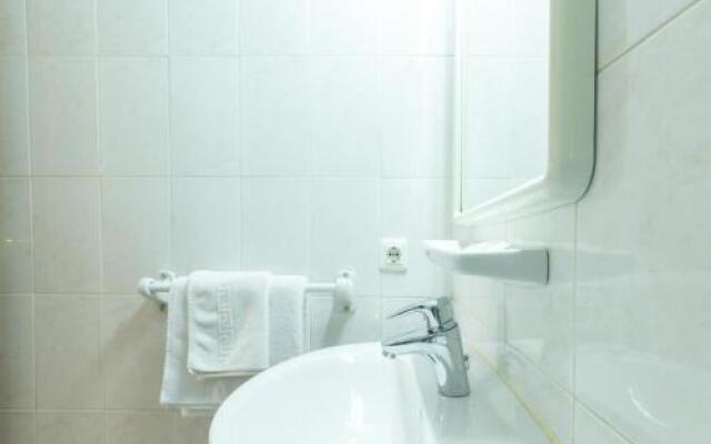 Hostal Dinanamarca