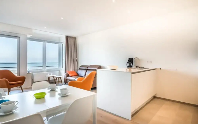 Apartment by the Beach