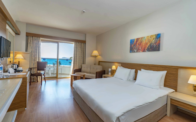 Azure By Yelken Hotel - All Inclusive