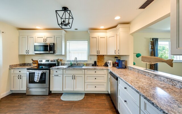 Pet-friendly Naples Vacation Rental Near Beach!