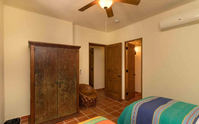 Casa De La Alegria 3BR by Casago