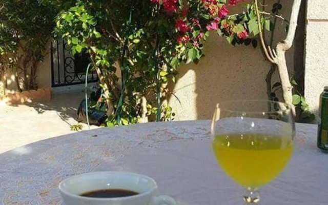 Cozy house near La Mata beach