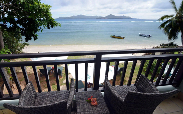 Le Relax Beach House - La Digue