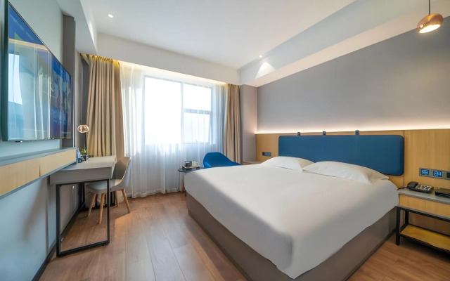 Homeinn Selected Hotel (Zhangzhou Tengfei Road Ancient City)