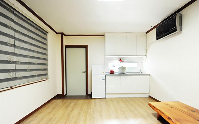 Jecheon Hansol Pension
