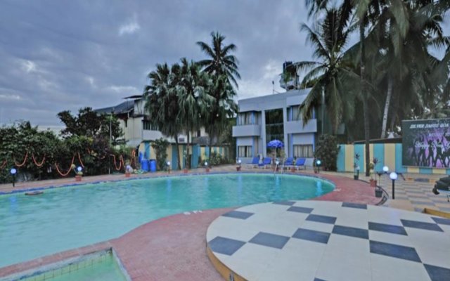 Silver Sands Beach Resort