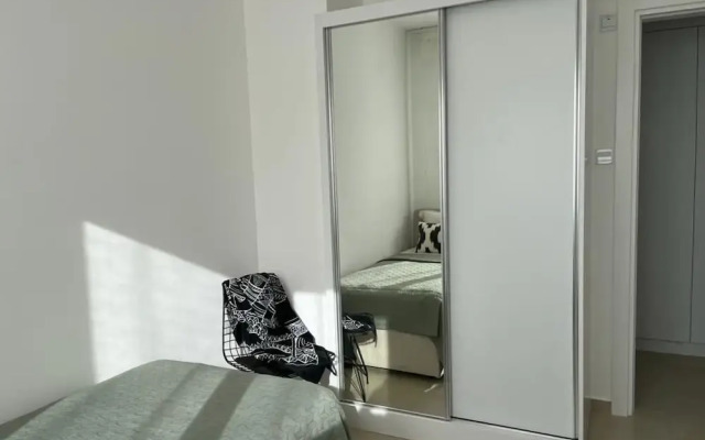 Lovely and Stylish Apartment With Calming Garden View