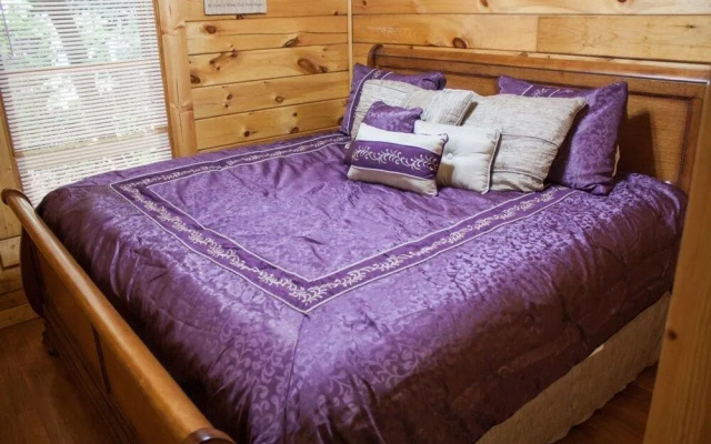 203 Tranquility - 5 Br Cabin