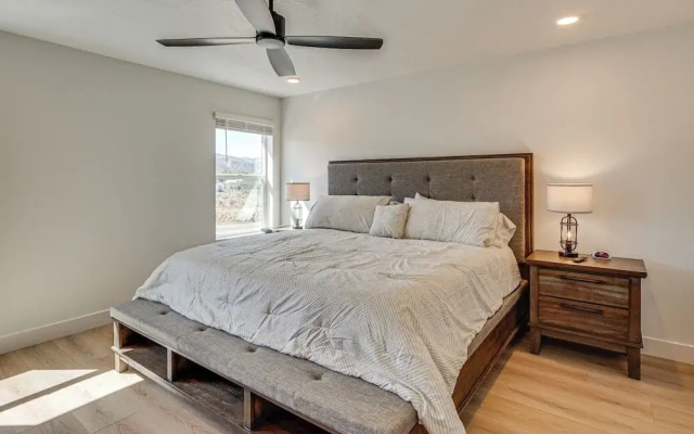 Built in 2025: Parowan Escape w/ Views!