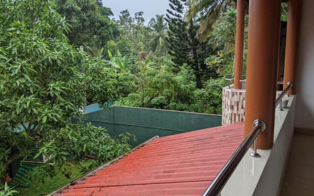 Serendip Villa Holiday Home