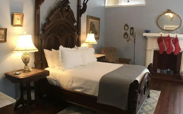 Kennedy Manor B&B