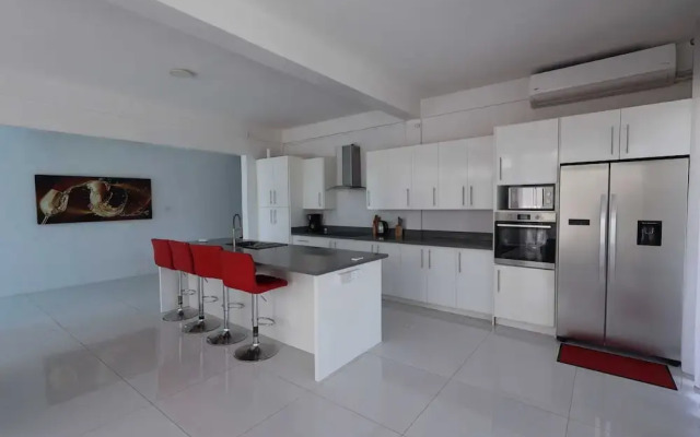 PÀRIS Villas 2BD Villa Rodney Bay