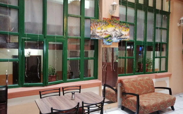 Hostal Victoria- Quito