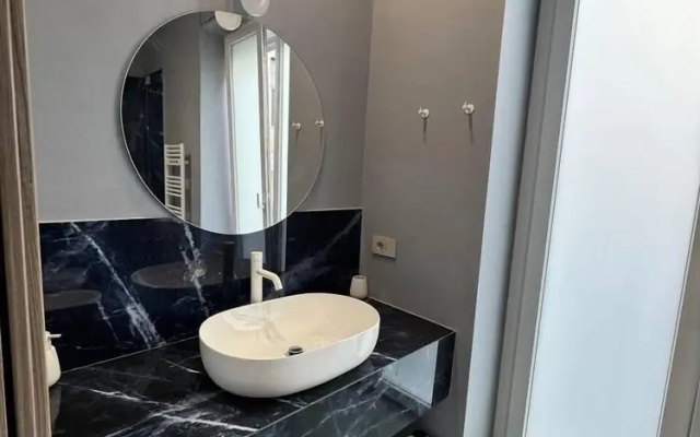 Momò