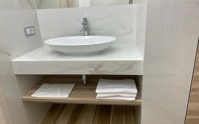 Апартаменты на улице Наумова 5