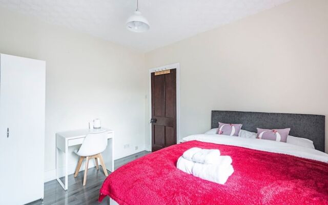 Comfortable 4-bed House