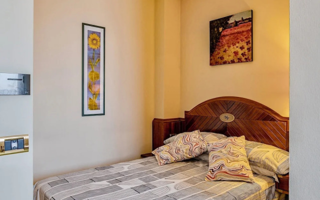 Hotel in Cecina just 100 mt from the sea