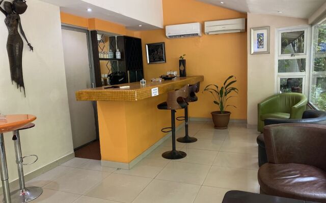 La Cour - Hotels