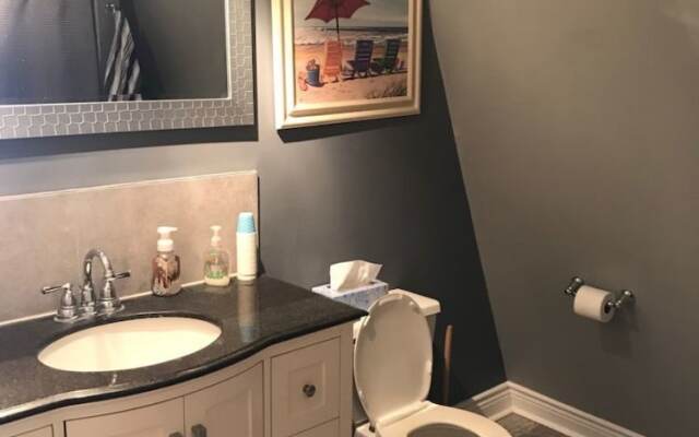 Niagara Beachfront Home