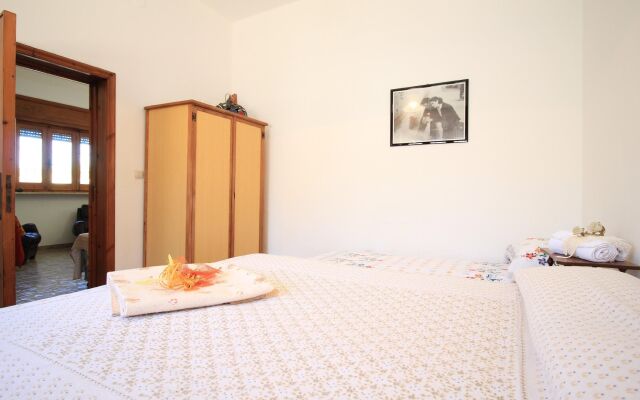 Lucia Spiaggia a due Passi