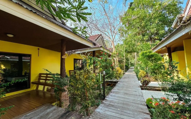 Sunda Resort