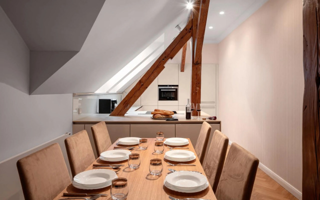 Revolucni Apartments Old Town