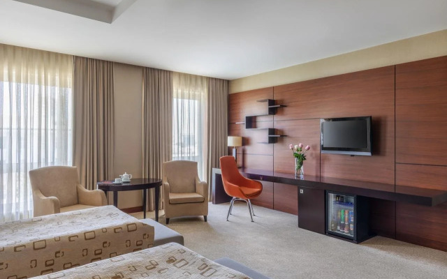 Отель Point Hotel Baku