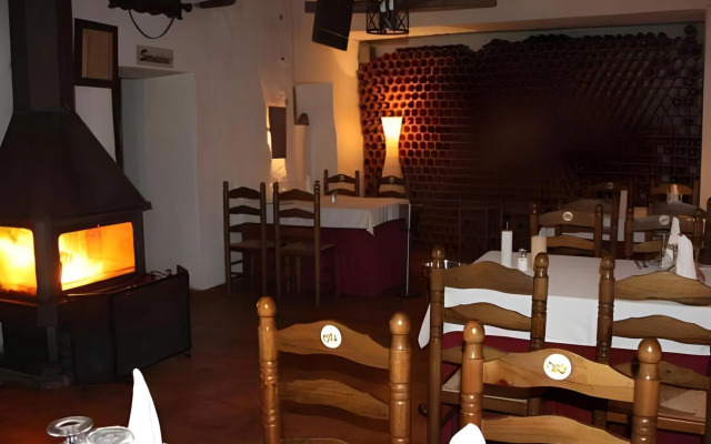 Hotel Restaurante Milán
