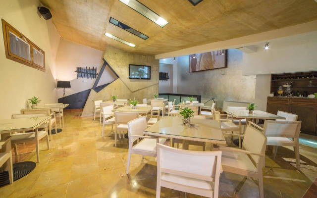 Hotel Acinipo