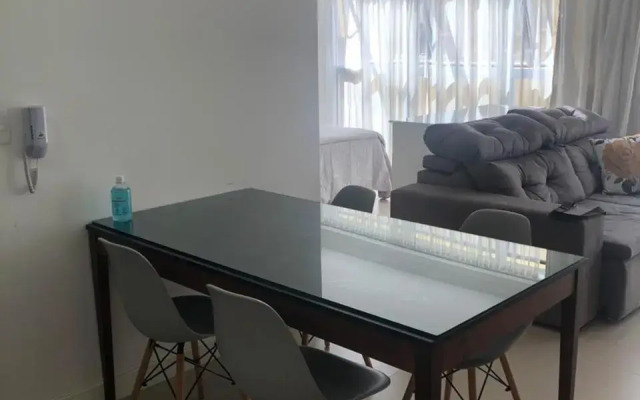 Flat no centro a 250 metros da praia