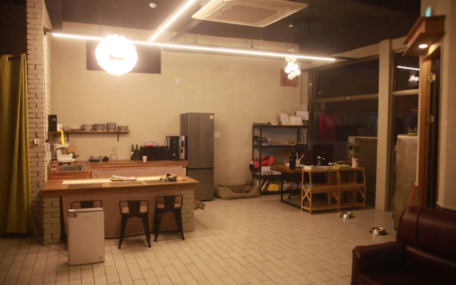 Quartz Hostel