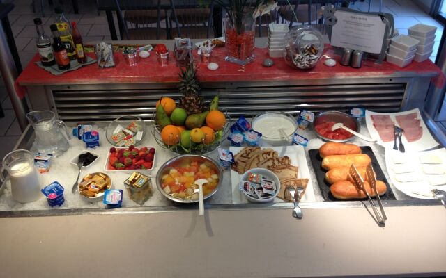 initial by balladins Orleans / Saran