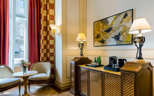 NH Collection Prague Carlo IV