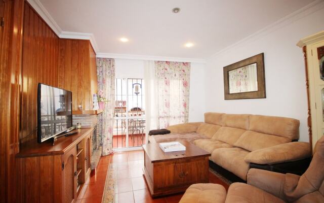 1057 Villa Maite
