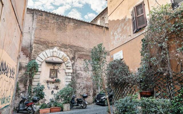 Enchanting studio apartment in Trastevere