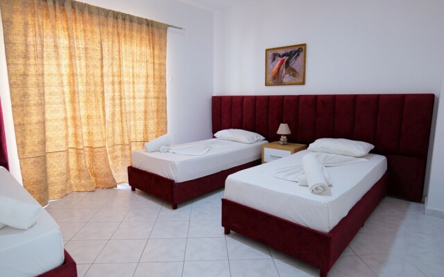 Eden Hotel
