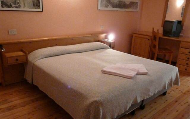 Villetta con Giardino e Panorama Incantevole