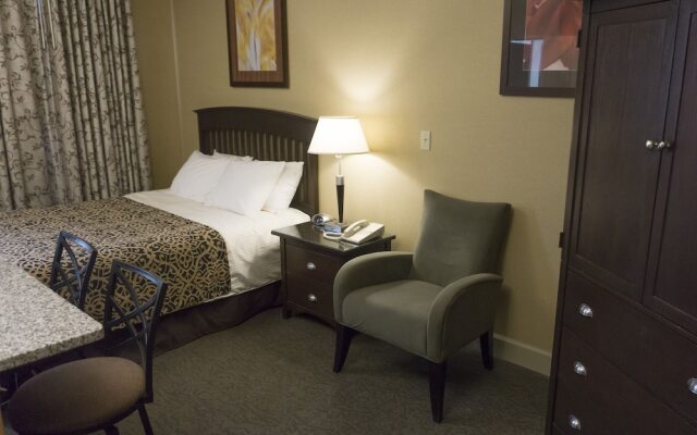 The Parker Inn and Suites