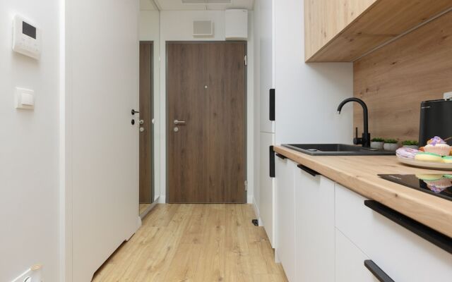 Kasprzaka Studio Remote Work by Renters