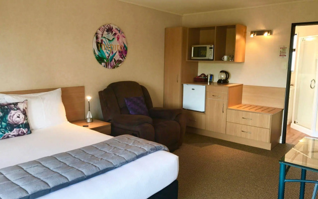 Hacienda Motor Lodge