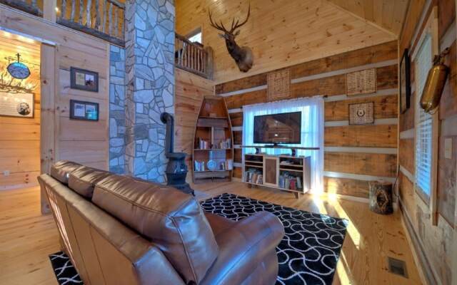 Pony Express - 2 Br Cabin