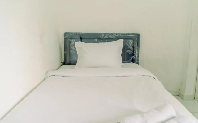 Comfort Studio (No Kitchen) at Aeropolis Apartment