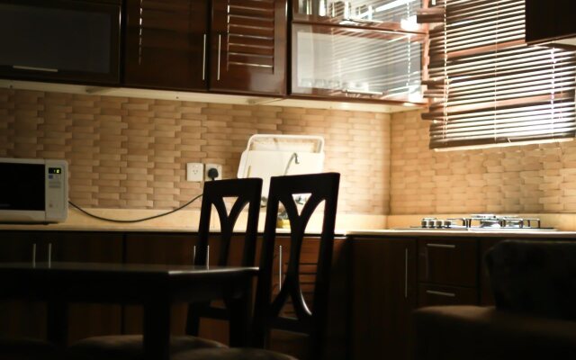 Rest Night Hotel Suites - Al Falah