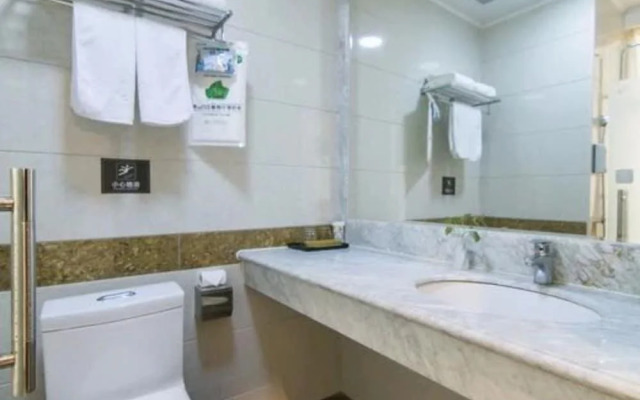 Tianjin Bindao Holiday Hotel