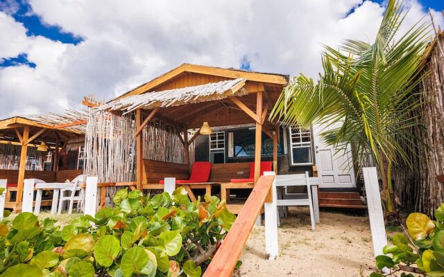 Conch Beach Cabins - Rumbus Beach