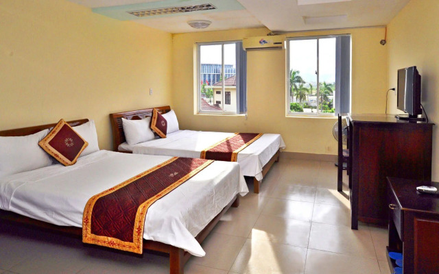 Nguyen Trung Hotel