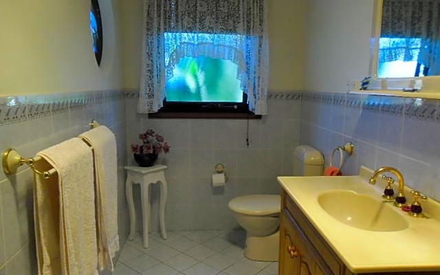 La Lagoon Bed and Breakfast