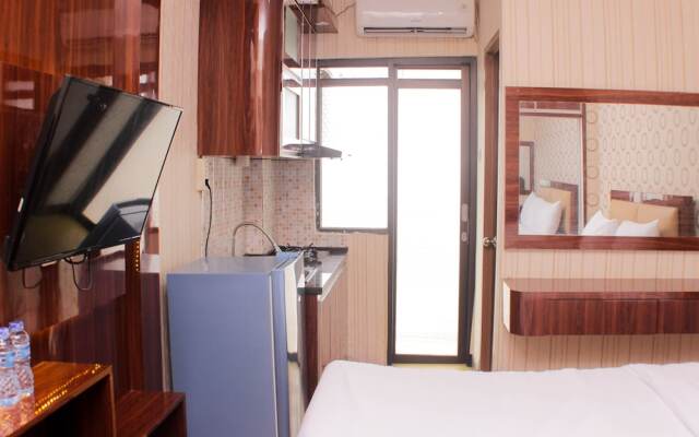 Cozy Studio at Lagoon Bekasi Town Square Apartment